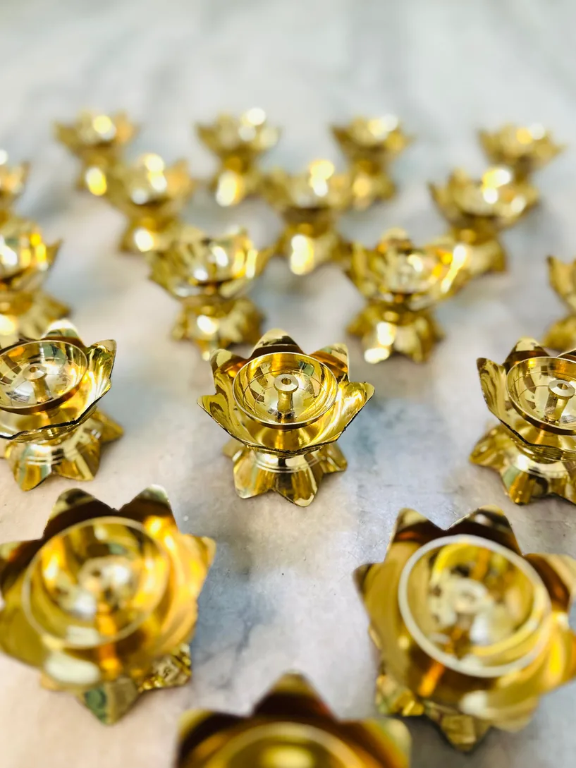 Brass Flower Diya — image 1